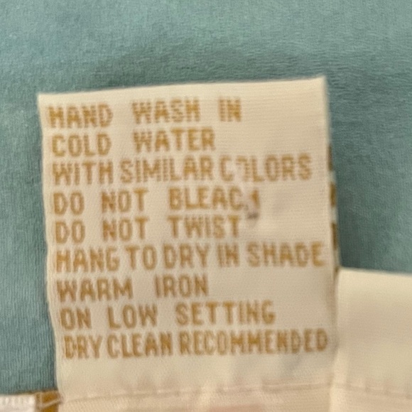 EUC Victoria Soie Silk Long Sleeve Blouse size 8P - Picture 4 of 4